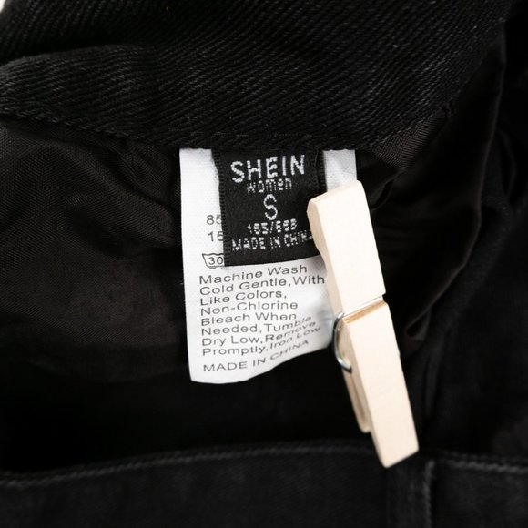 SHEIN Jeans black cutoff denim short w/ flames back pockets size S - Picture 4 of 5